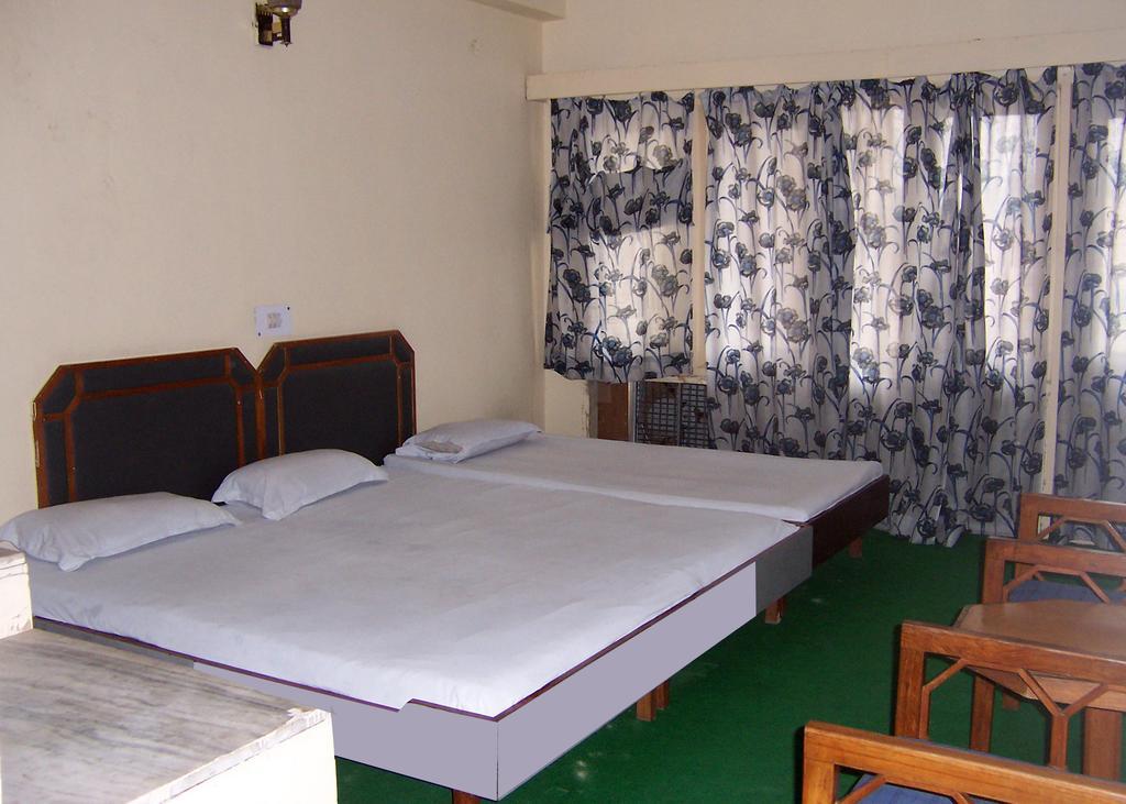 Hotel Mansarover International Haridwār Δωμάτιο φωτογραφία