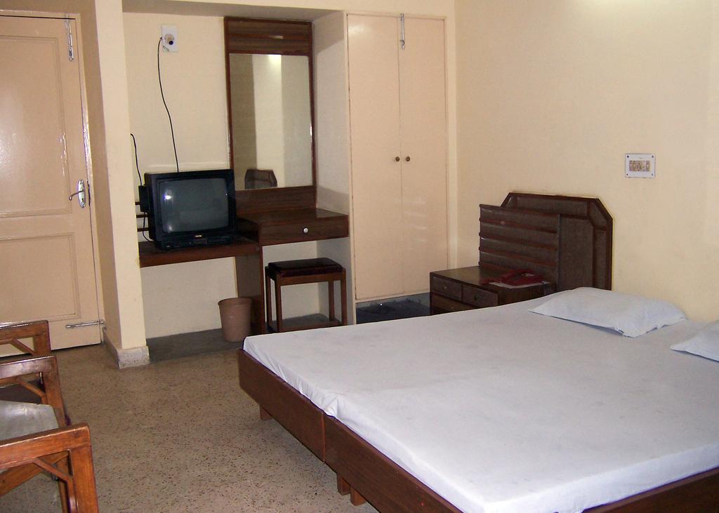 Hotel Mansarover International Haridwār Δωμάτιο φωτογραφία